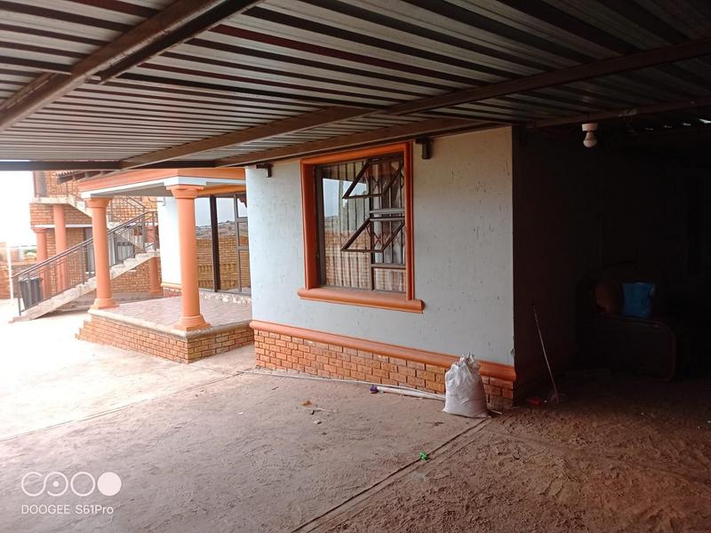 4 Bedroom Property for Sale in Kagiso Gauteng