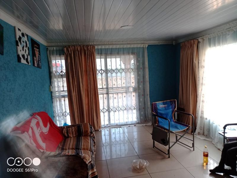 4 Bedroom Property for Sale in Kagiso Gauteng