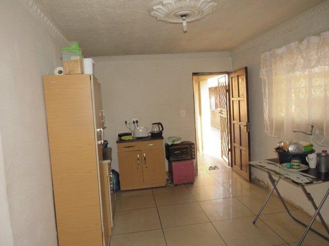2 Bedroom Property for Sale in Kagiso Gauteng