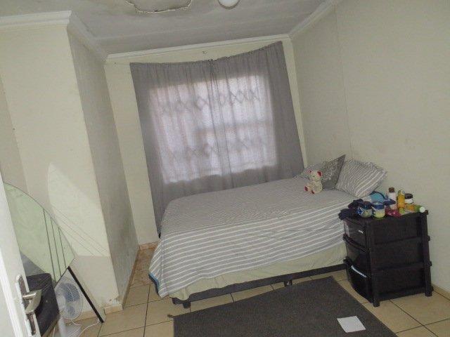 2 Bedroom Property for Sale in Kagiso Gauteng