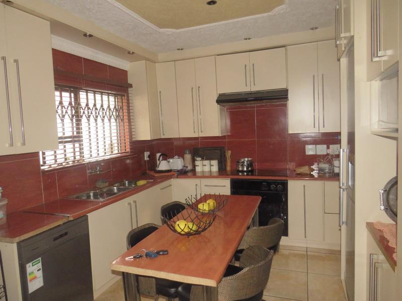 3 Bedroom Property for Sale in Kagiso Gauteng