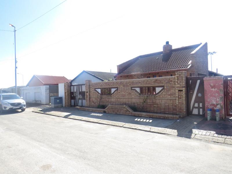 3 Bedroom Property for Sale in Kagiso Gauteng