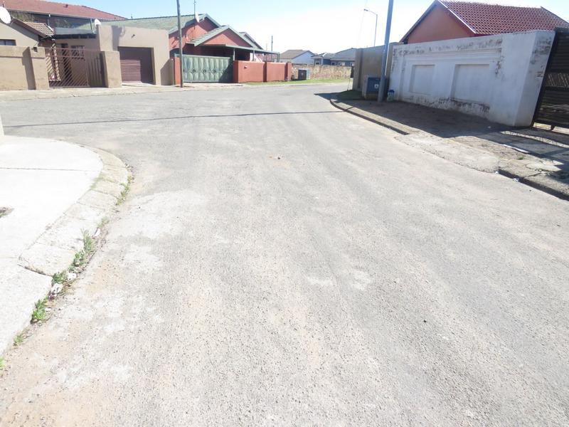 3 Bedroom Property for Sale in Kagiso Gauteng