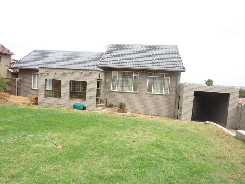 4 Bedroom Property for Sale in Dan Pienaarville Gauteng