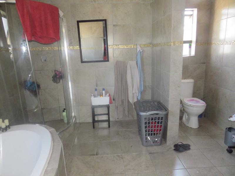 5 Bedroom Property for Sale in Krugersdorp Gauteng