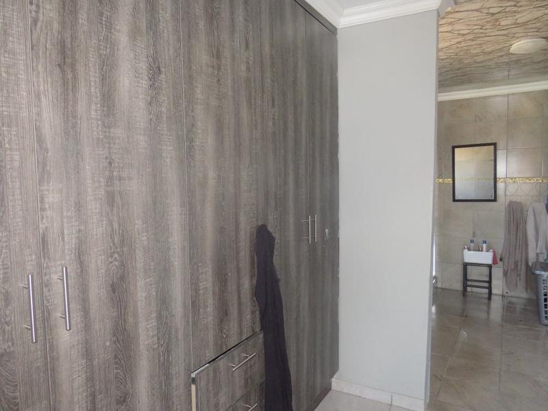 5 Bedroom Property for Sale in Krugersdorp Gauteng