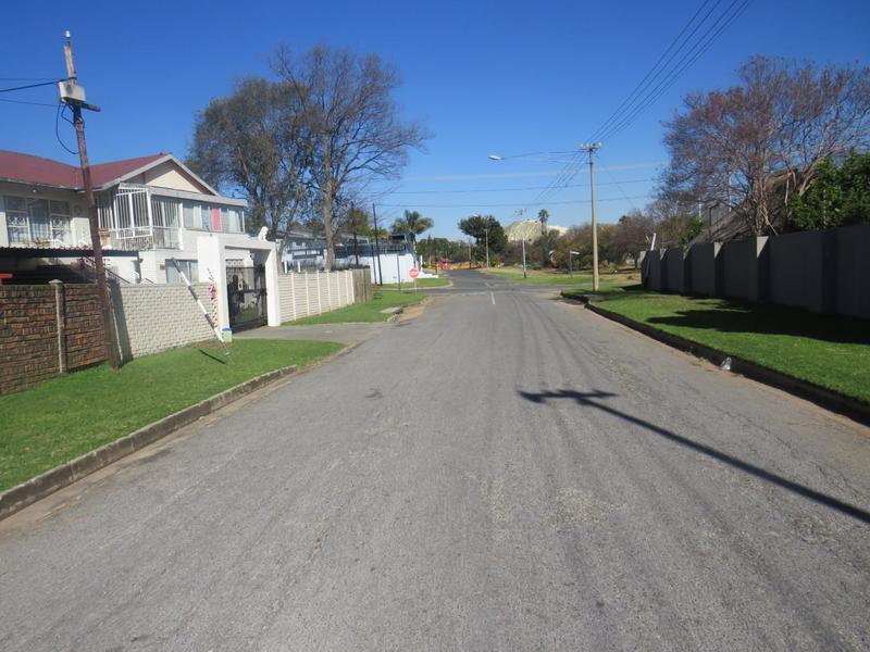 4 Bedroom Property for Sale in Krugersdorp North Gauteng
