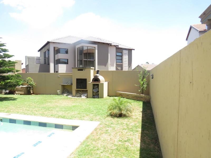 4 Bedroom Property for Sale in Krugersdorp West Gauteng