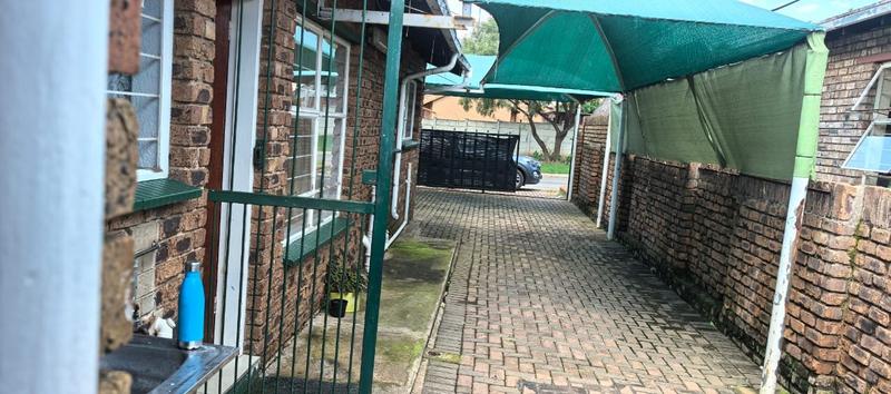 4 Bedroom Property for Sale in Krugersdorp West Gauteng