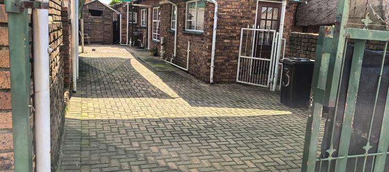 4 Bedroom Property for Sale in Krugersdorp West Gauteng
