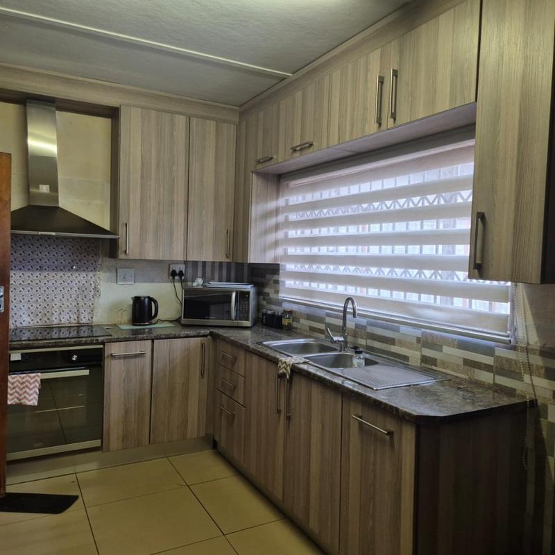 4 Bedroom Property for Sale in Mindalore Gauteng