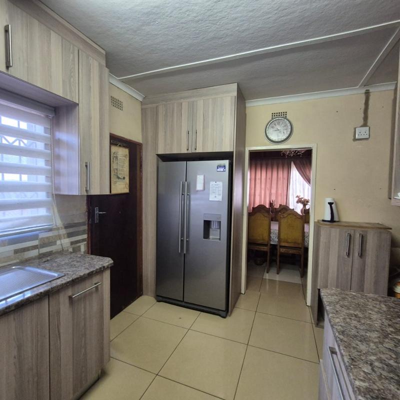 4 Bedroom Property for Sale in Mindalore Gauteng