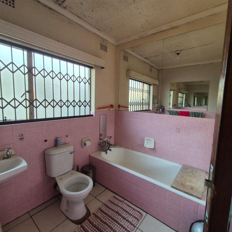 4 Bedroom Property for Sale in Mindalore Gauteng