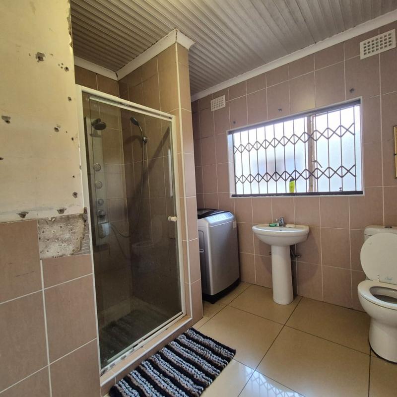 4 Bedroom Property for Sale in Mindalore Gauteng