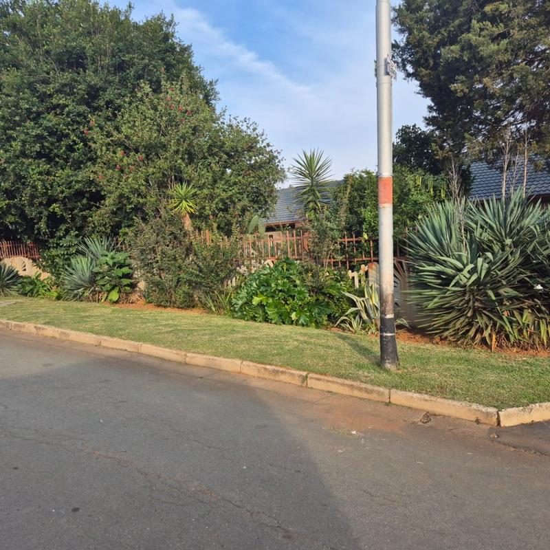 4 Bedroom Property for Sale in Mindalore Gauteng