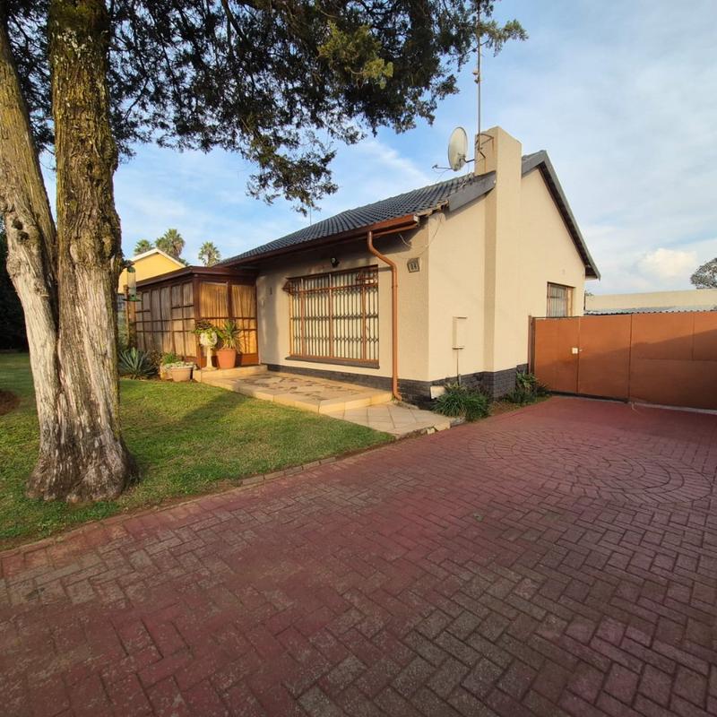 4 Bedroom Property for Sale in Mindalore Gauteng