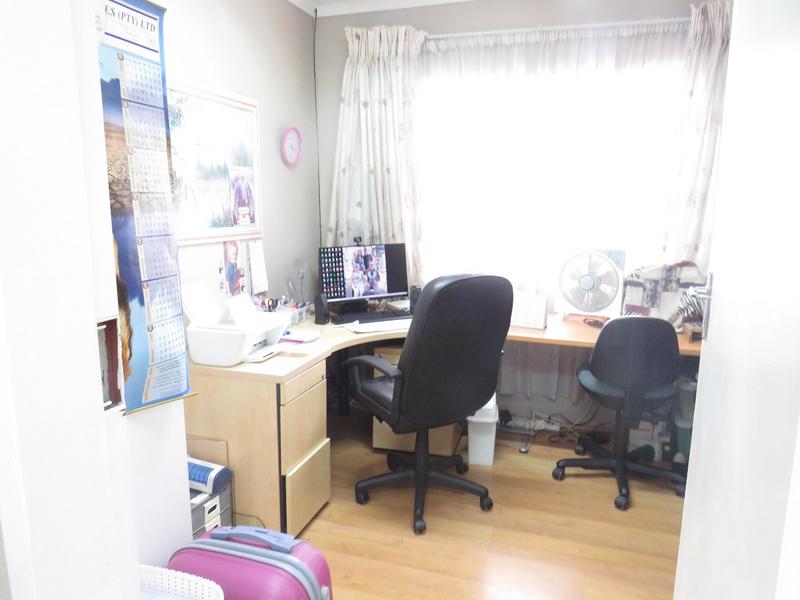3 Bedroom Property for Sale in Quellerie Park Gauteng