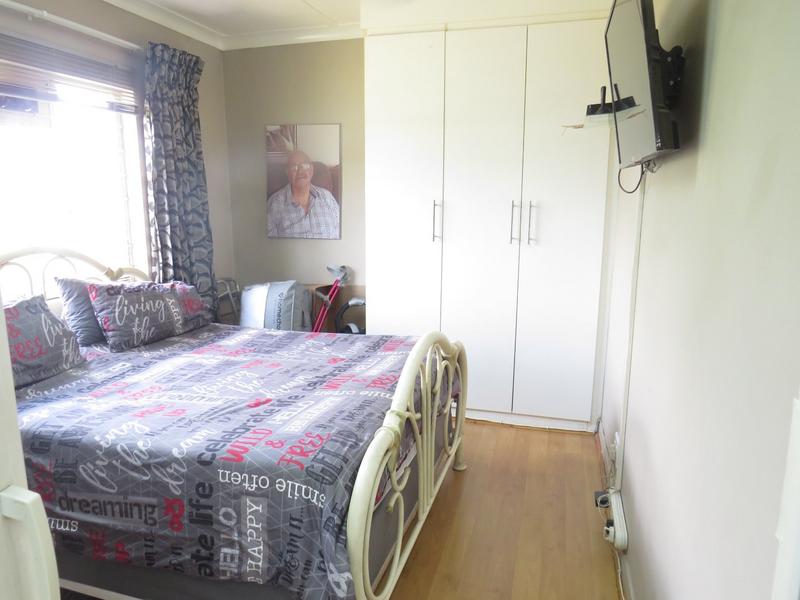 3 Bedroom Property for Sale in Quellerie Park Gauteng