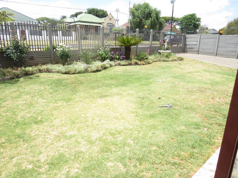 3 Bedroom Property for Sale in Quellerie Park Gauteng