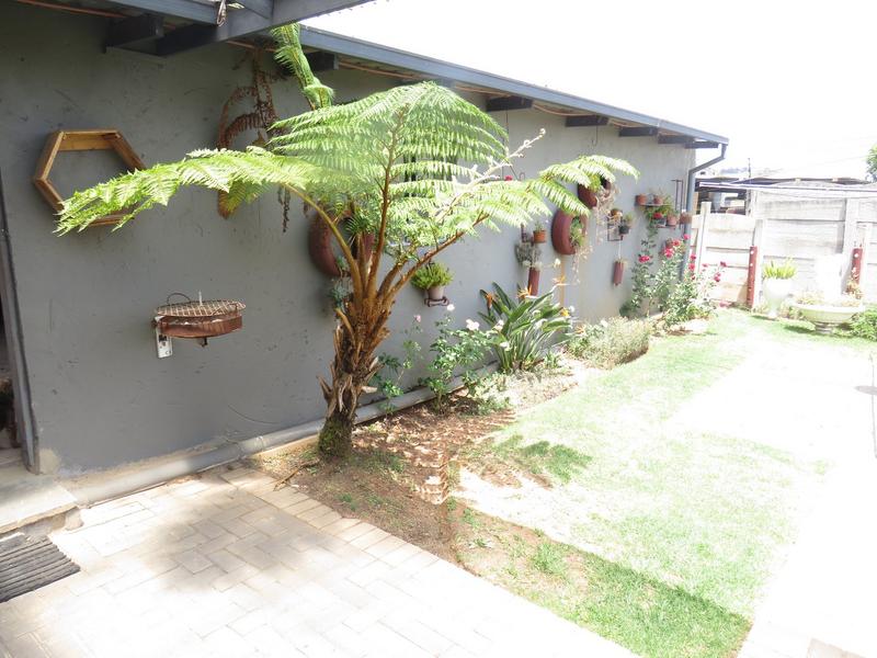 3 Bedroom Property for Sale in Quellerie Park Gauteng