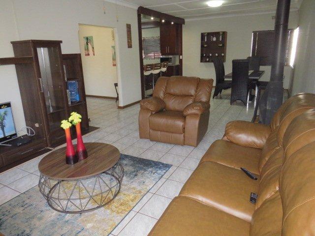 3 Bedroom Property for Sale in Wentworth Park Gauteng
