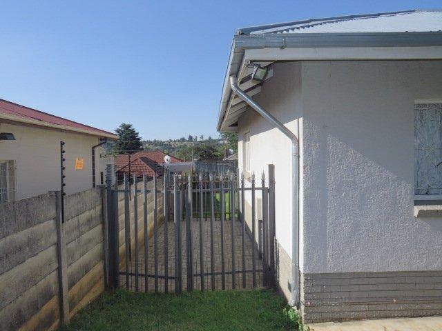 3 Bedroom Property for Sale in Wentworth Park Gauteng
