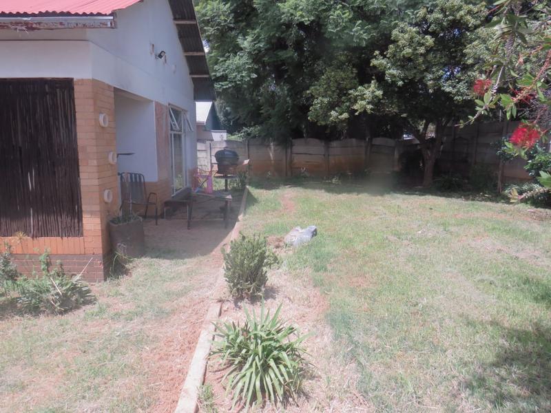 2 Bedroom Property for Sale in Wentworth Park Gauteng