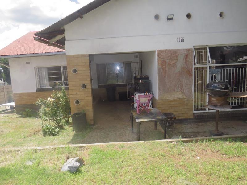 2 Bedroom Property for Sale in Wentworth Park Gauteng