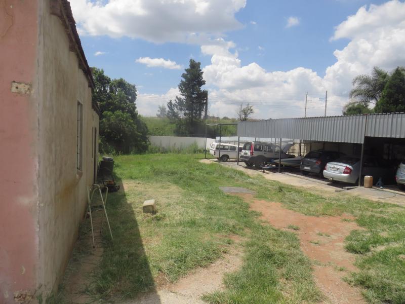 2 Bedroom Property for Sale in Wentworth Park Gauteng