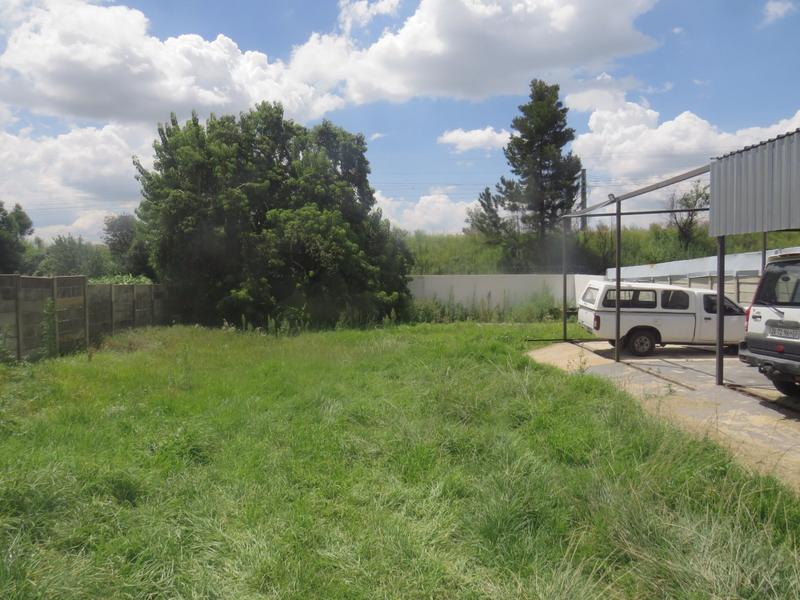 2 Bedroom Property for Sale in Wentworth Park Gauteng