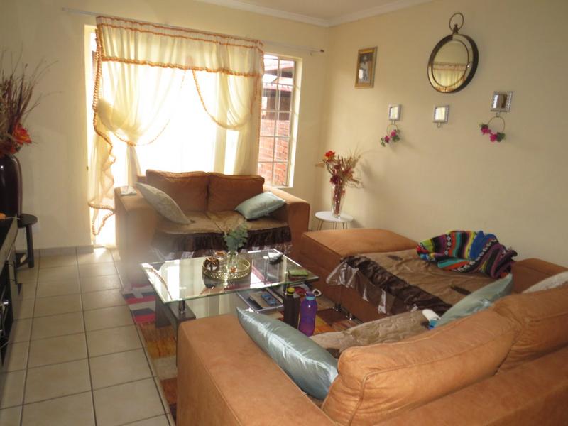 2 Bedroom Property for Sale in West Village Gauteng