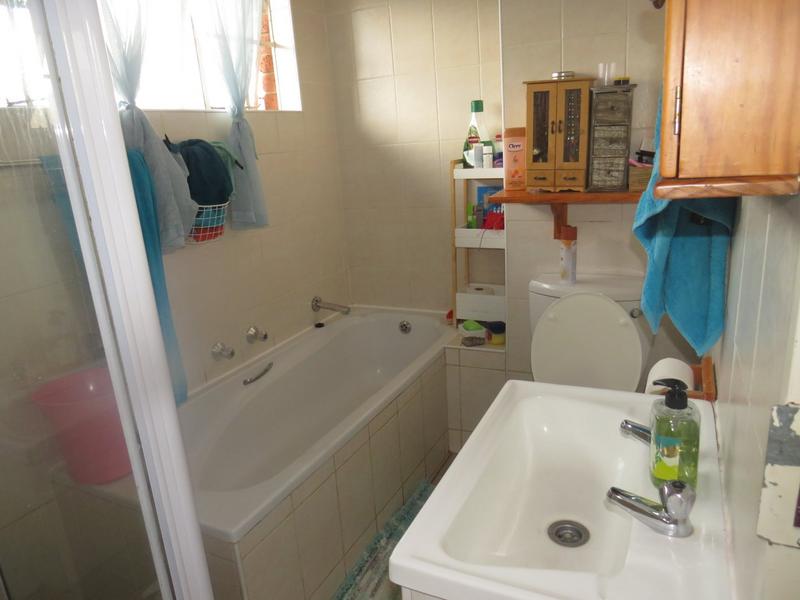 2 Bedroom Property for Sale in West Village Gauteng