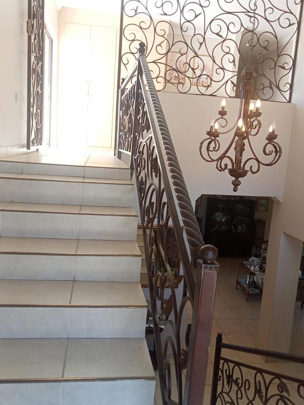 4 Bedroom Property for Sale in Heuningklip Gauteng