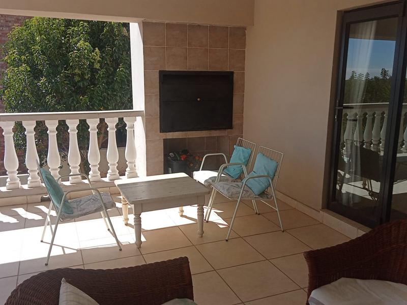 4 Bedroom Property for Sale in Heuningklip Gauteng