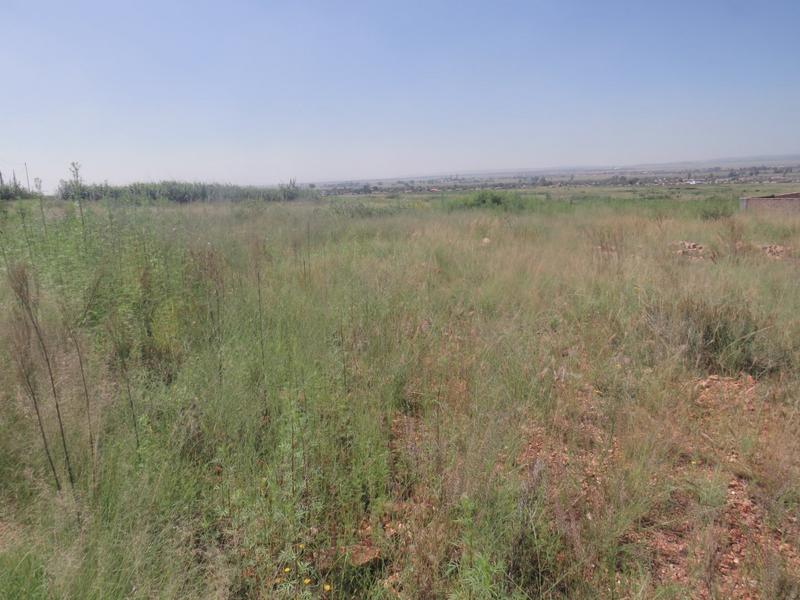 0 Bedroom Property for Sale in Mohlakeng Gauteng