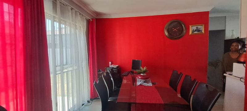 2 Bedroom Property for Sale in Munsieville Gauteng