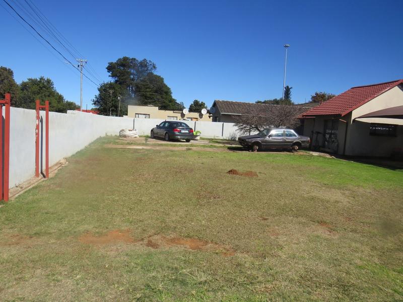 3 Bedroom Property for Sale in Finsbury Gauteng