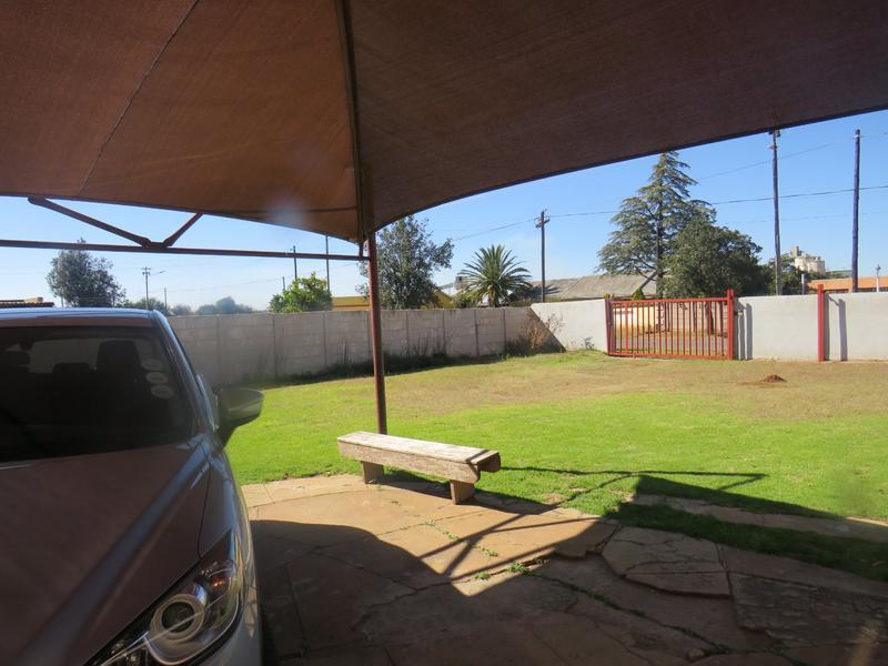 3 Bedroom Property for Sale in Finsbury Gauteng
