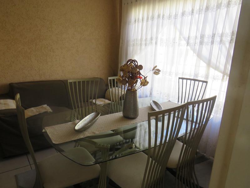 3 Bedroom Property for Sale in Finsbury Gauteng