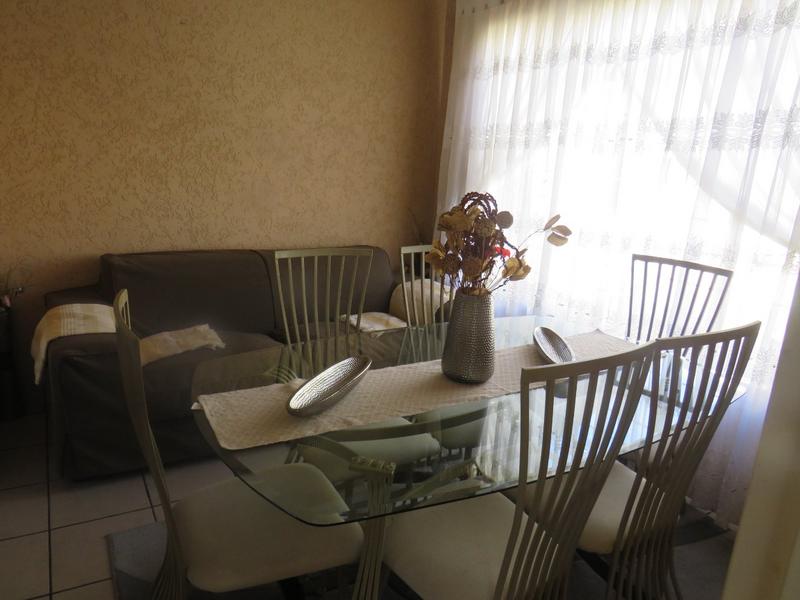 3 Bedroom Property for Sale in Finsbury Gauteng