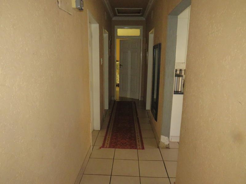3 Bedroom Property for Sale in Finsbury Gauteng