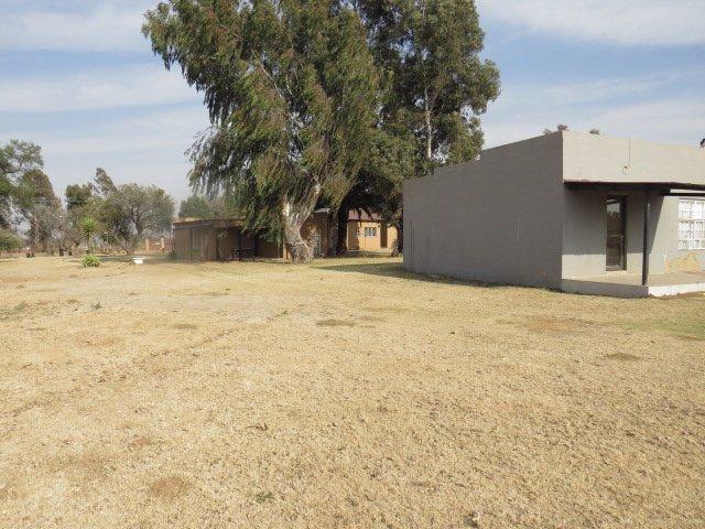 0 Bedroom Property for Sale in Finsbury Gauteng
