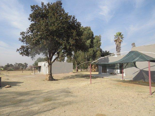 0 Bedroom Property for Sale in Finsbury Gauteng