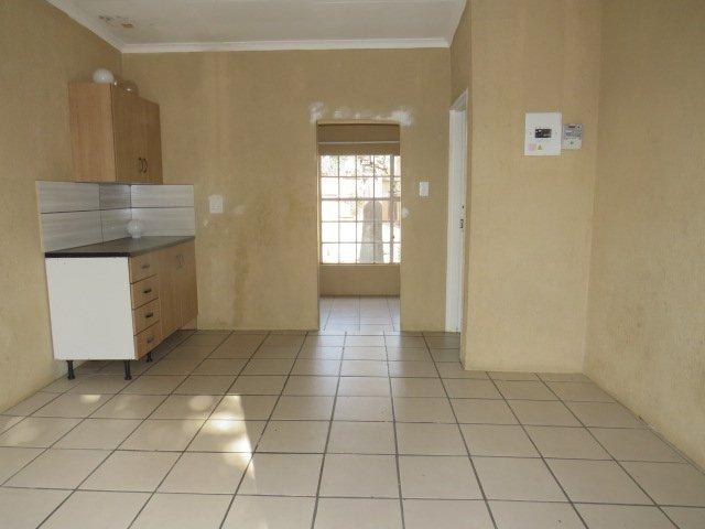 0 Bedroom Property for Sale in Finsbury Gauteng