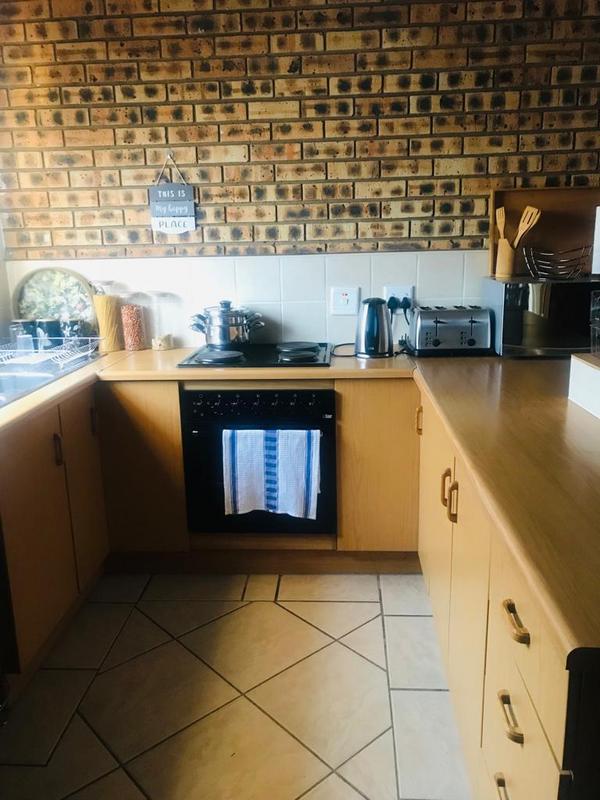 3 Bedroom Property for Sale in Finsbury Gauteng