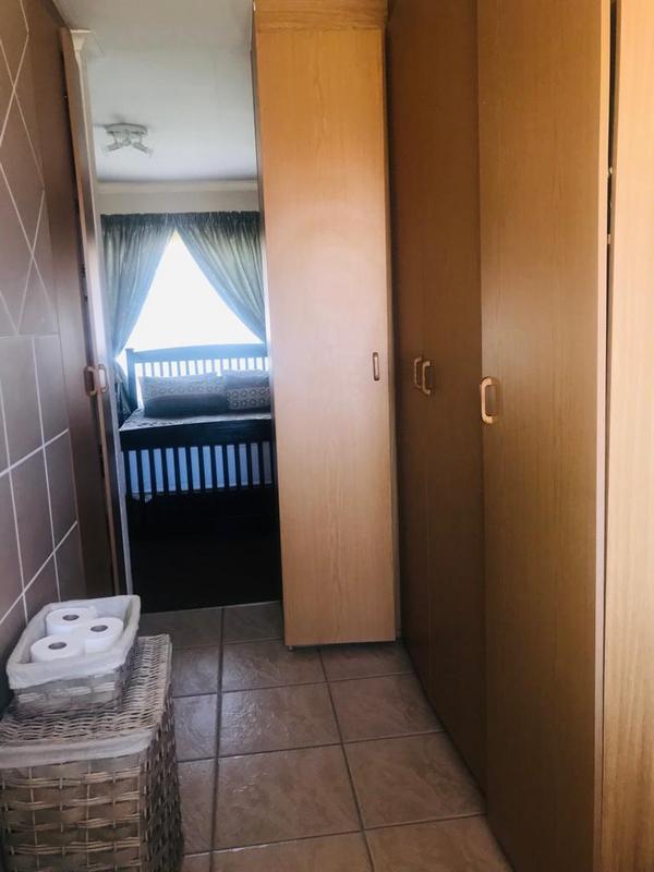 3 Bedroom Property for Sale in Finsbury Gauteng