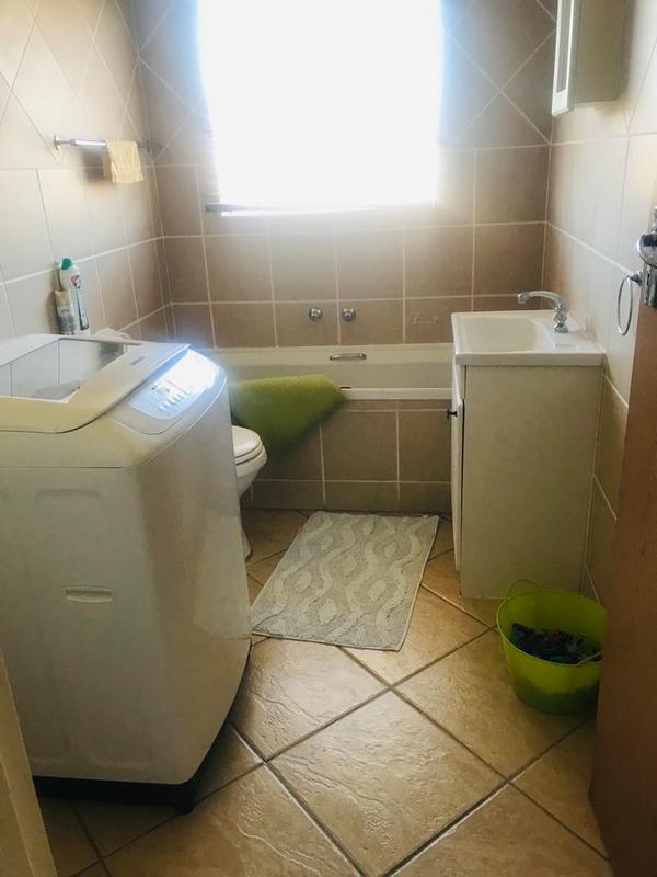 3 Bedroom Property for Sale in Finsbury Gauteng