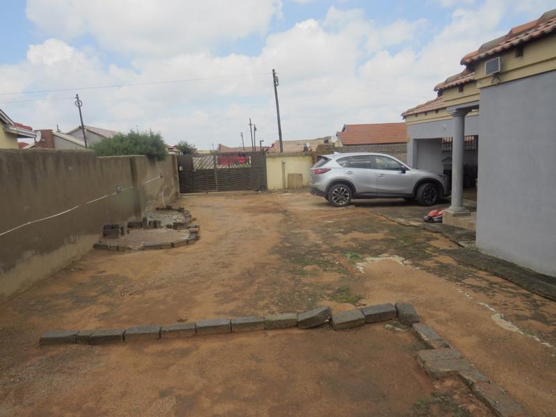 3 Bedroom Property for Sale in Randfontein Gauteng