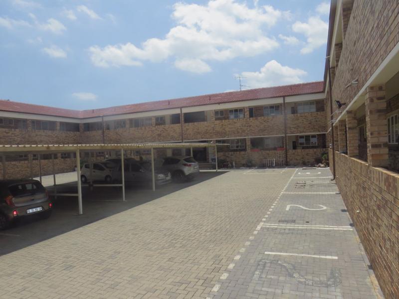 2 Bedroom Property for Sale in Randfontein Gauteng