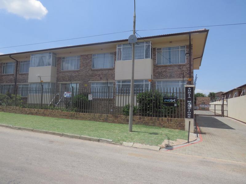 2 Bedroom Property for Sale in Randfontein Gauteng